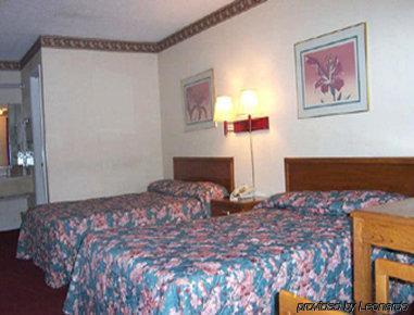 Knights Inn Hurricane Mills Camera foto